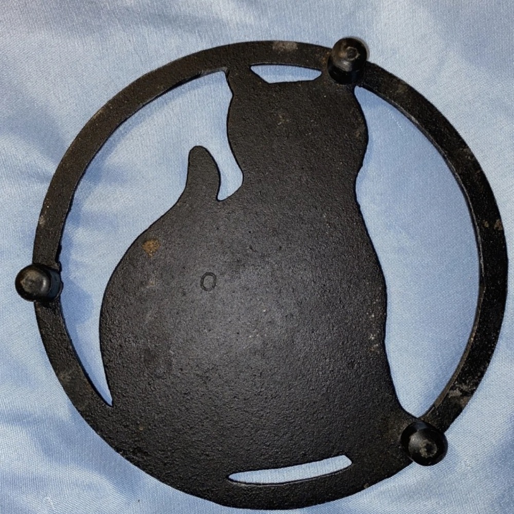 Black Cast Iron Cat Trivet - Picture 3 of 5